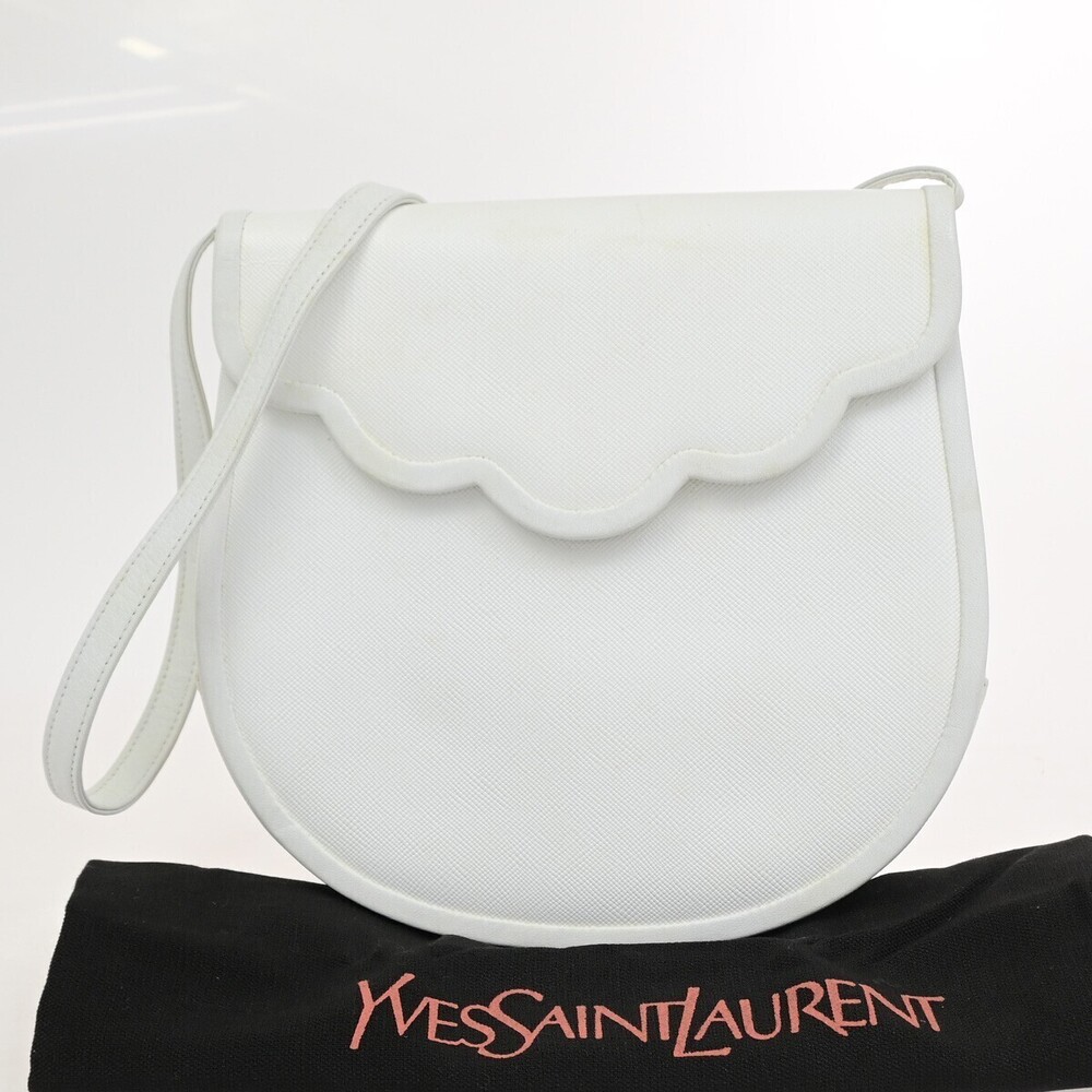 Saint Laurent Vintage Shoulder bag Leather Medium